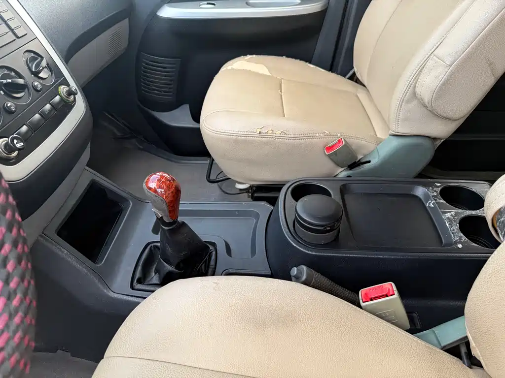 Foton Maverick E 2015 — фото 22
