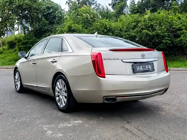Cadillac XTS 2014