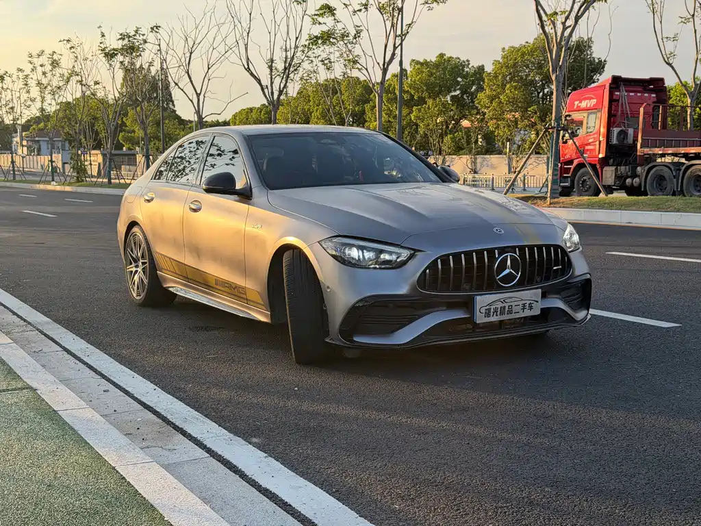 Mercedes-Benz C-Class AMG 2024 — фото 4