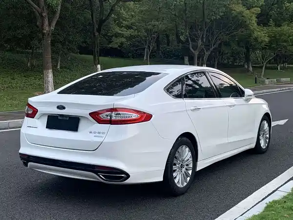 Ford Mondeo 2014