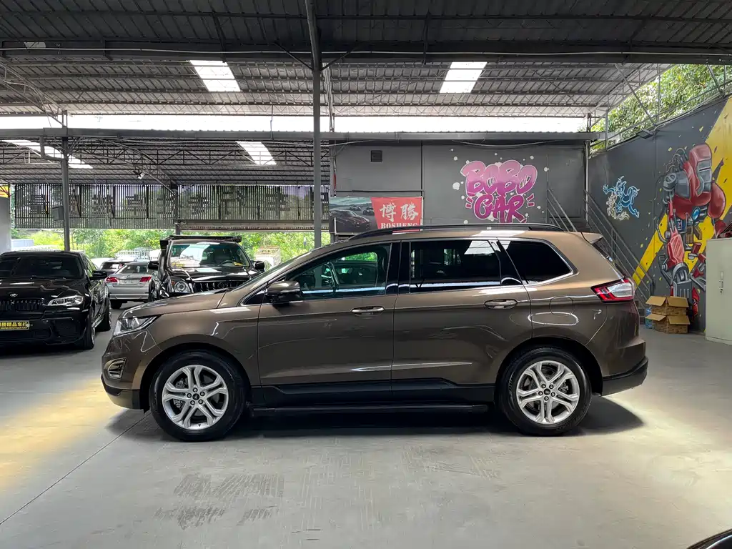 Ford Edge 2015 — фото 13
