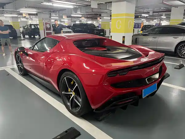 Ferrari 296 2023
