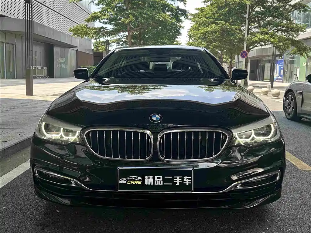 BMW 5 Series 2019