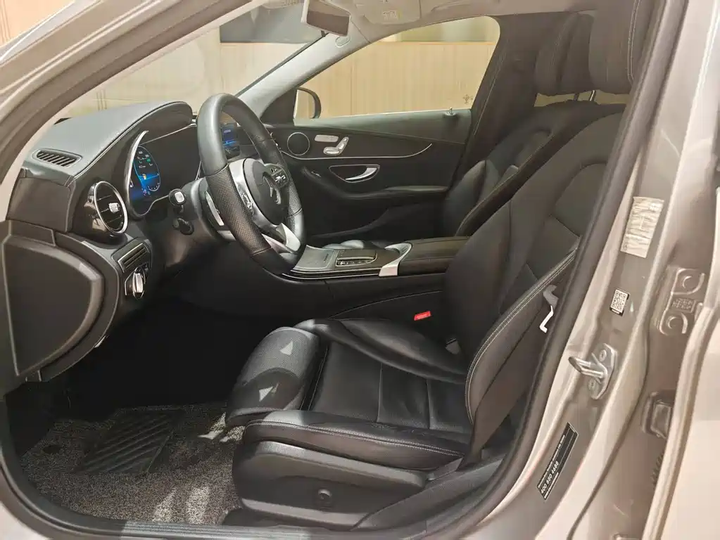 Mercedes-Benz C-Class 2020 — фото 4