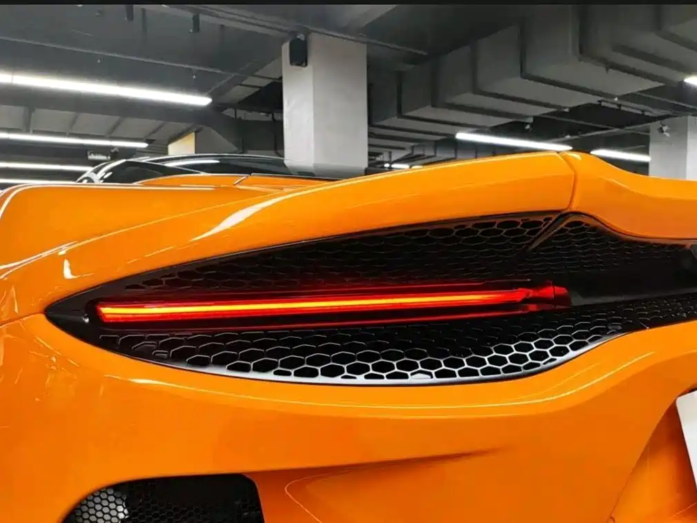 McLaren GT 2022 — фото 11