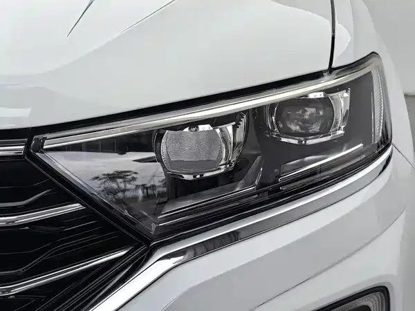 Volkswagen T-Roc 2018