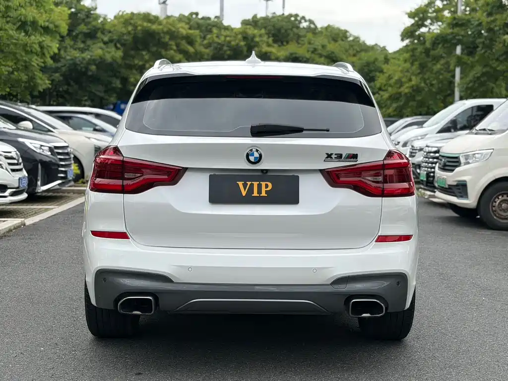 BMW X3 2018 — фото 11