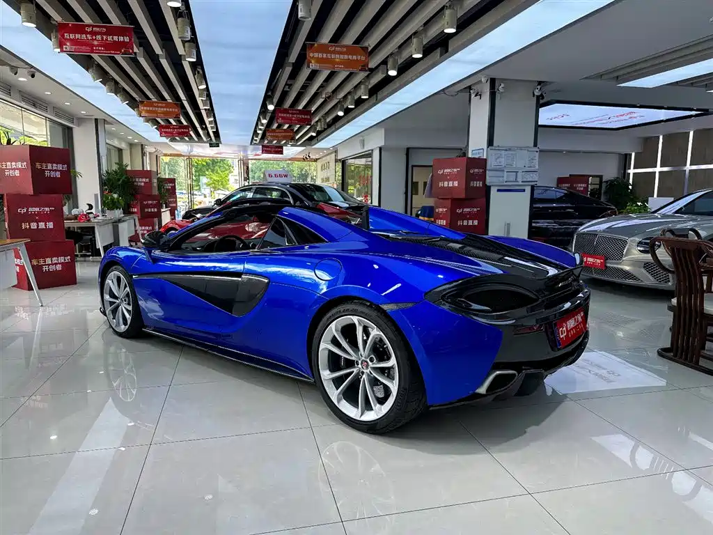 McLaren 570 2018 — фото 9
