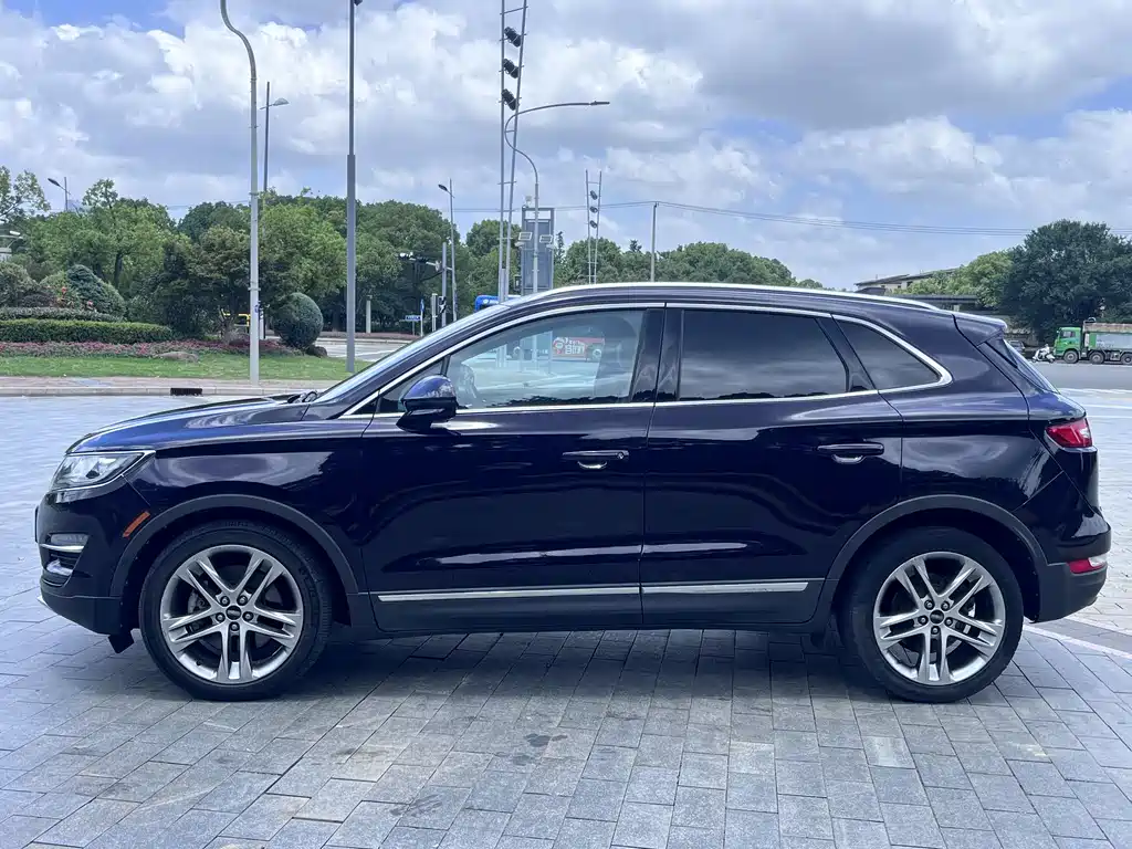 Lincoln MKC 2014