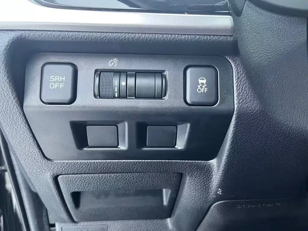 Subaru Forester 2018 — фото 14