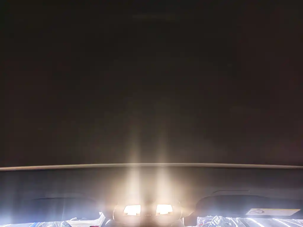 Volvo XC60 2023 — фото 8