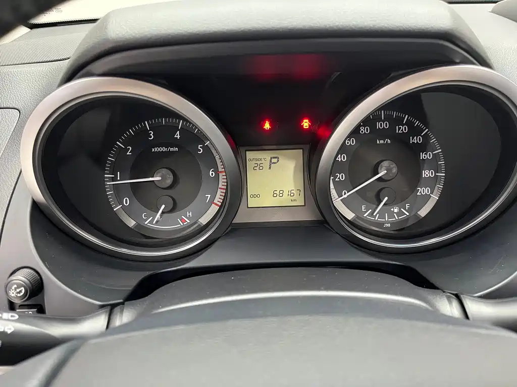 Toyota Prado 2017 — фото 19