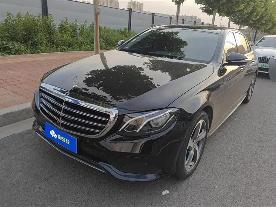 Mercedes-Benz E-Class 2018 — фото 1