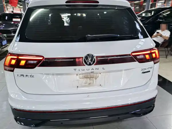 Volkswagen Tiguan L 2024