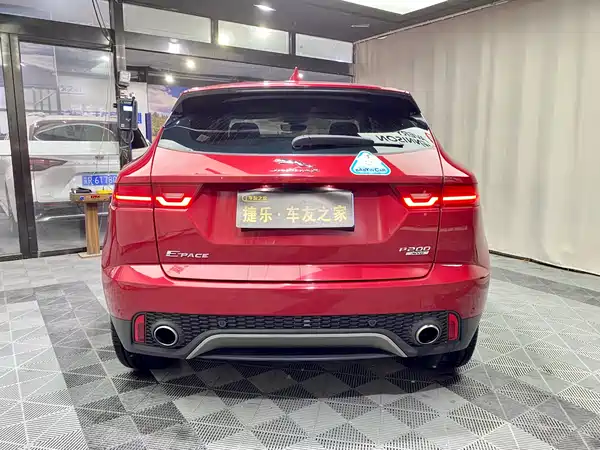 Jaguar E-PACE 2018