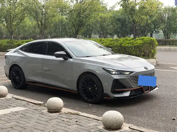 Changan UNI-V 2023