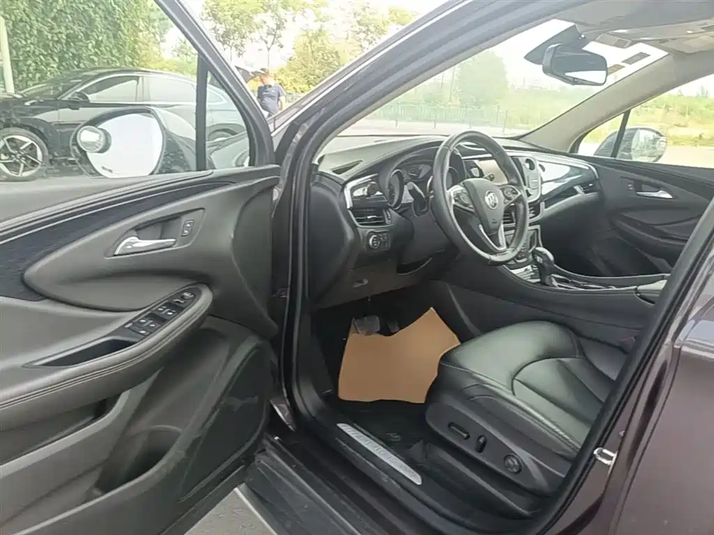 Buick Envision Plus 2017 — фото 16