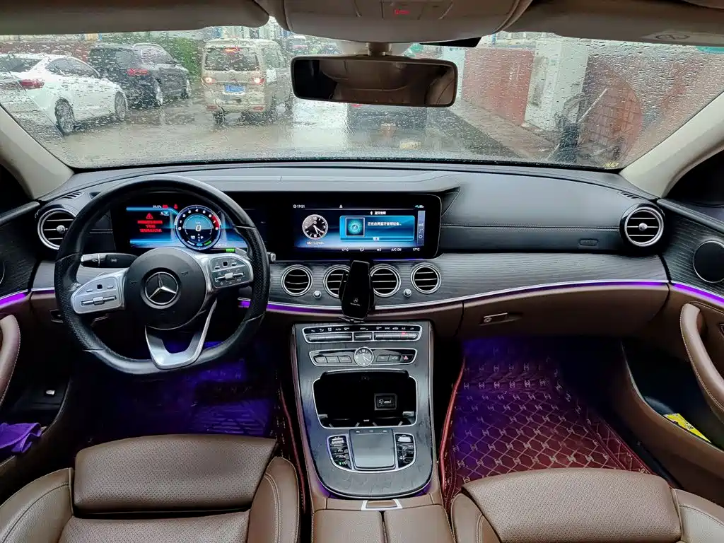 Mercedes-Benz E-Class 2020 — фото 10