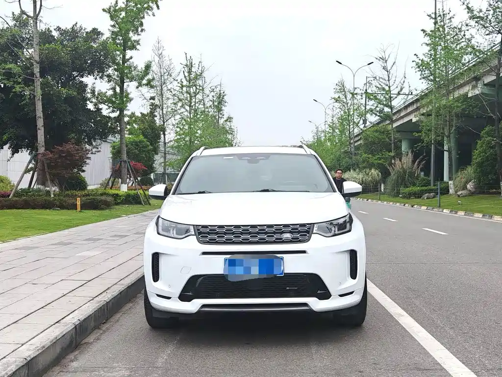 Land Rover Discovery Sport 2022 — фото 2