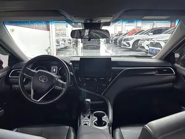 Toyota Camry 2023