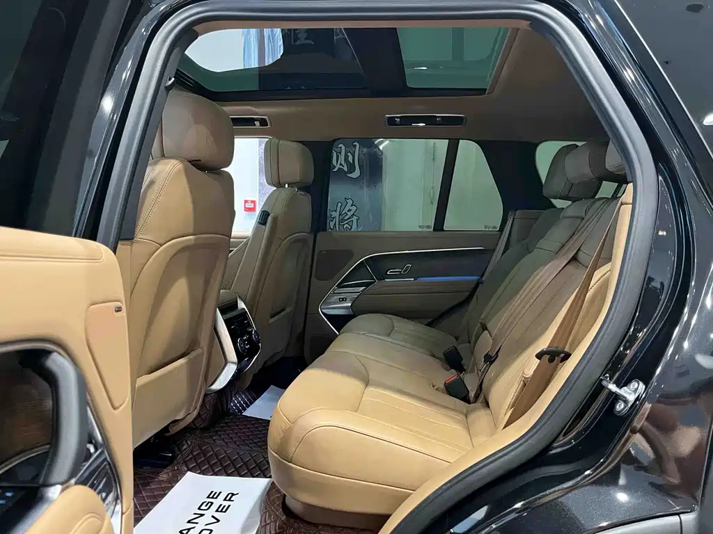 Land Rover Range Rover 2022 — фото 10
