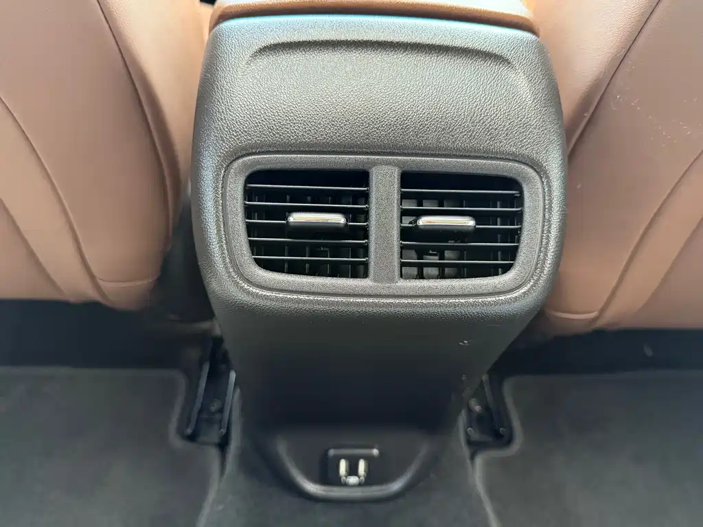 Buick Regal 2023 — фото 15