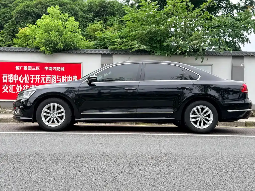 Volkswagen Passat 2016 — фото 3