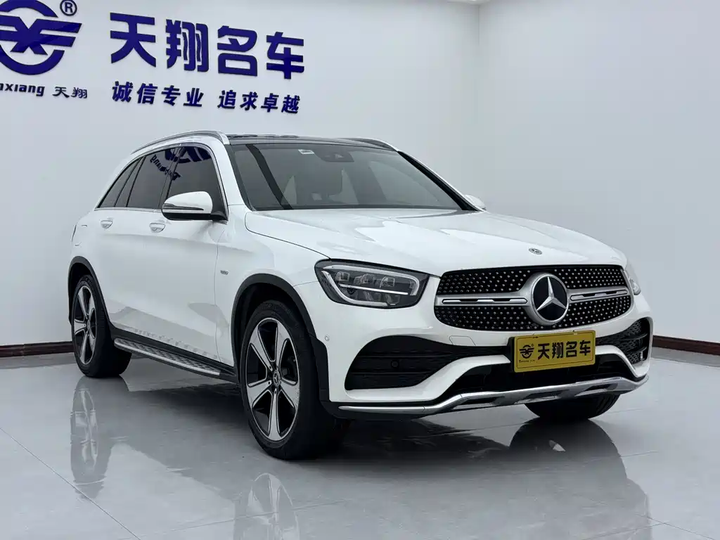 Mercedes-Benz GLC 2022 — фото 3
