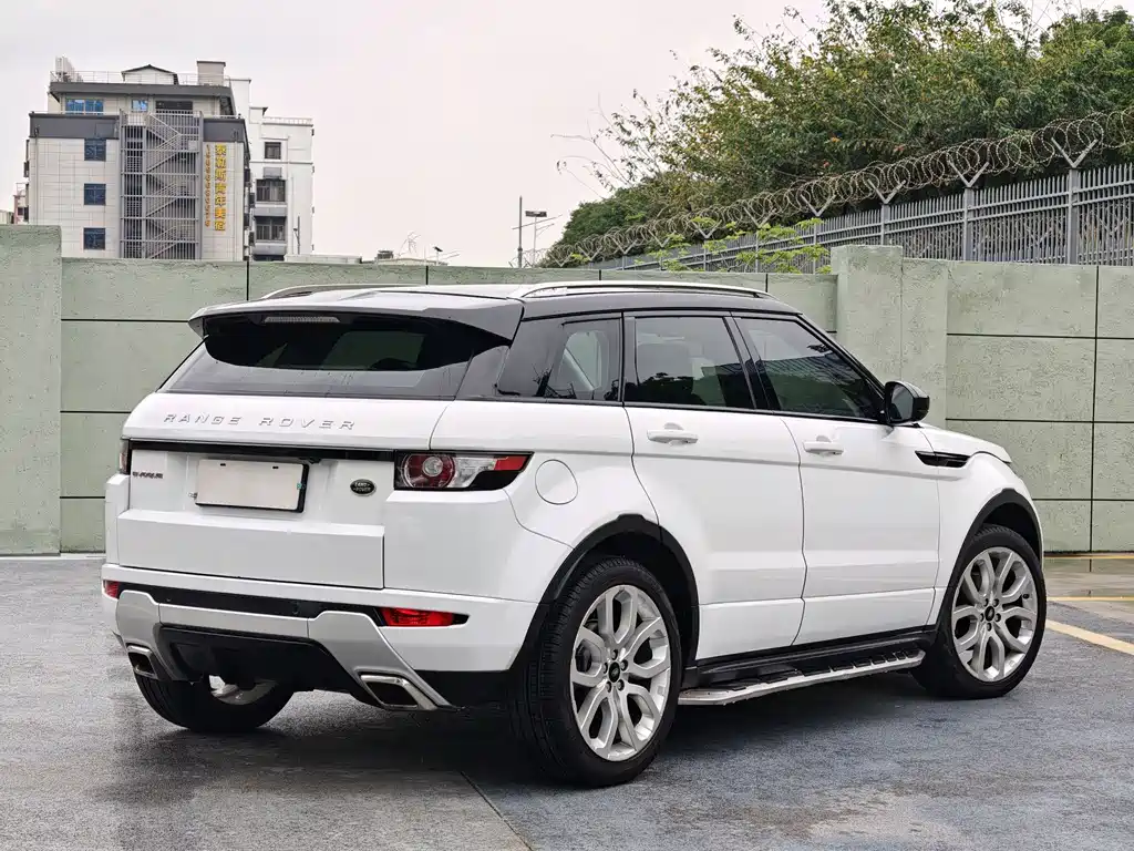 Land Rover Evoque 2014 — фото 16