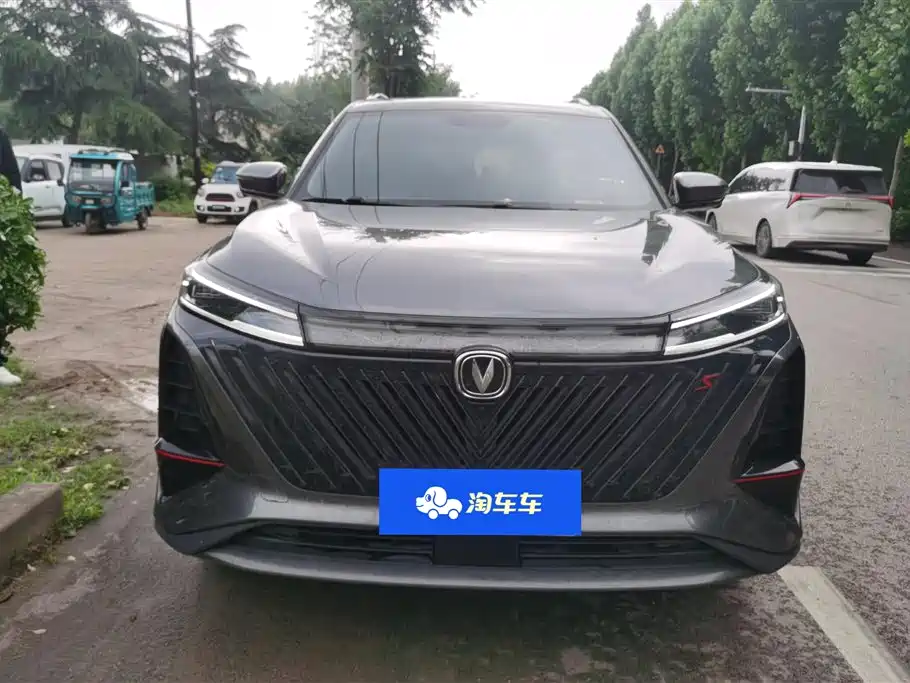 Changan CS75 PLUS 2022 — фото 2