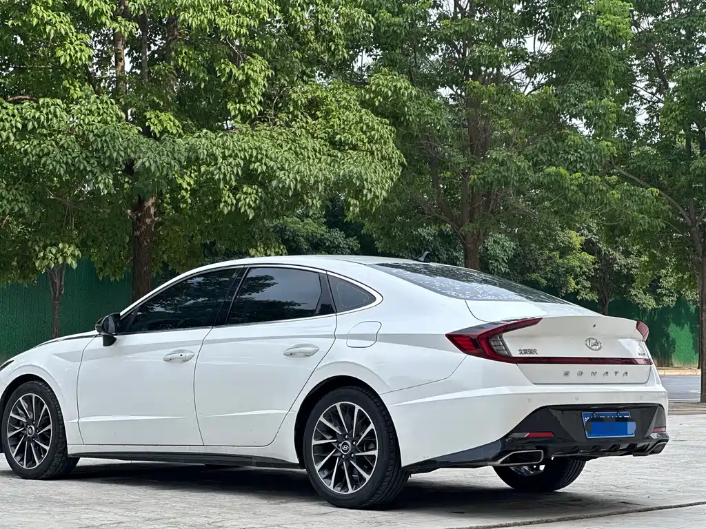 Hyundai Sonata 2021 — фото 8