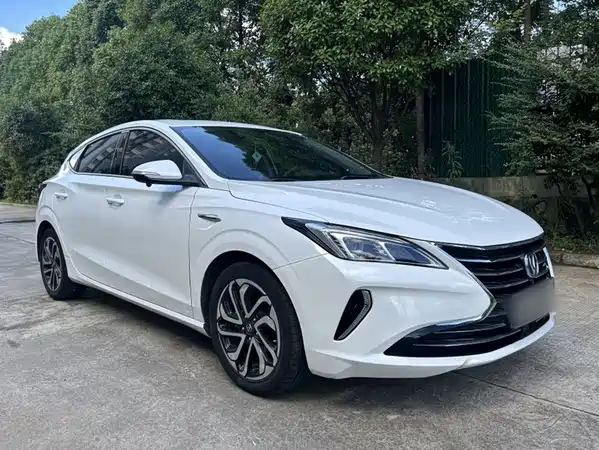 Changan Eado XT 2018