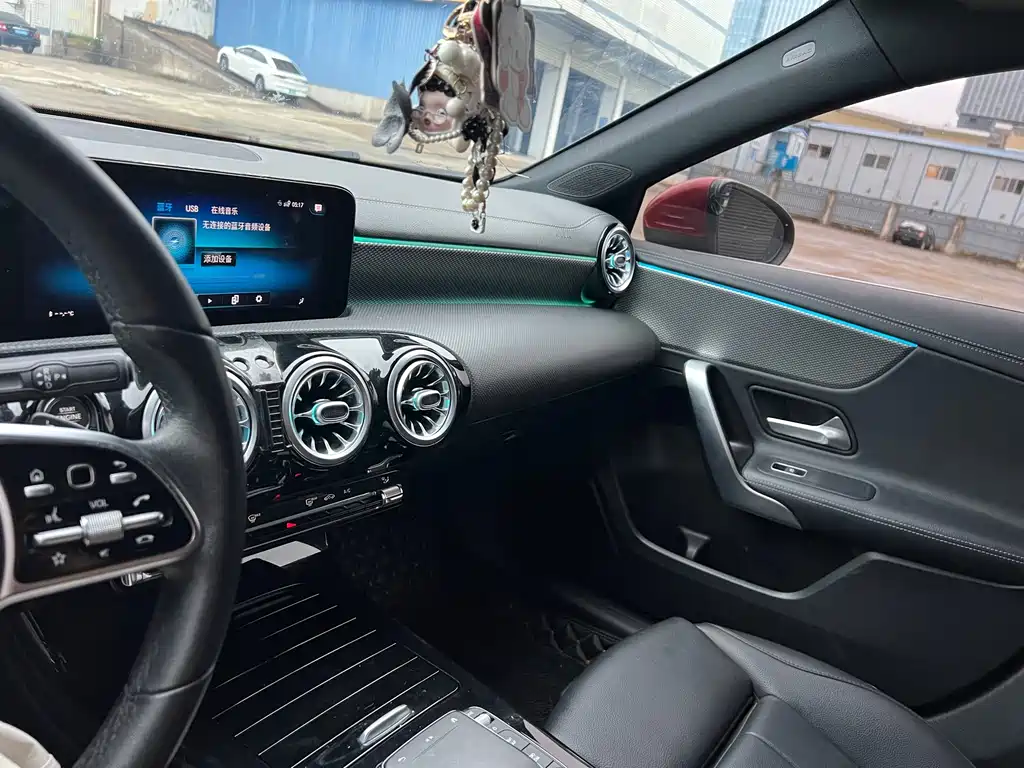 Mercedes-Benz A-Class 2021 — фото 10