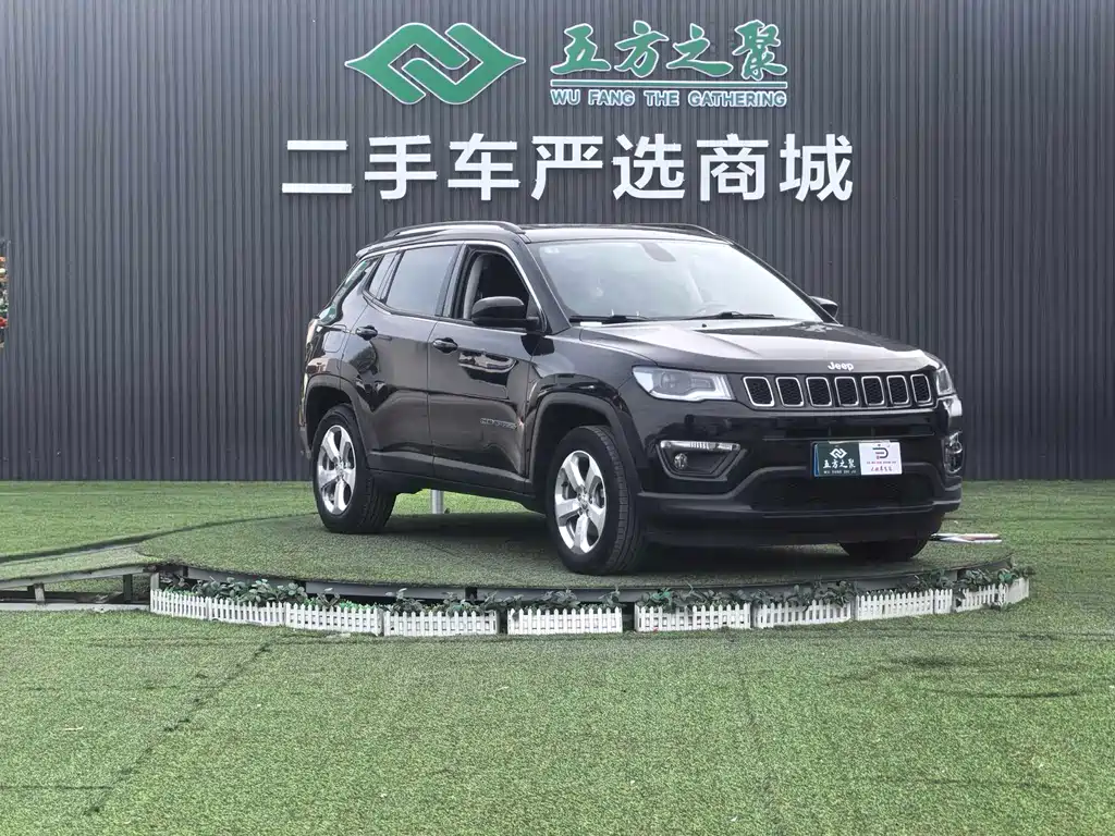 Jeep Compass 2020 — фото 3