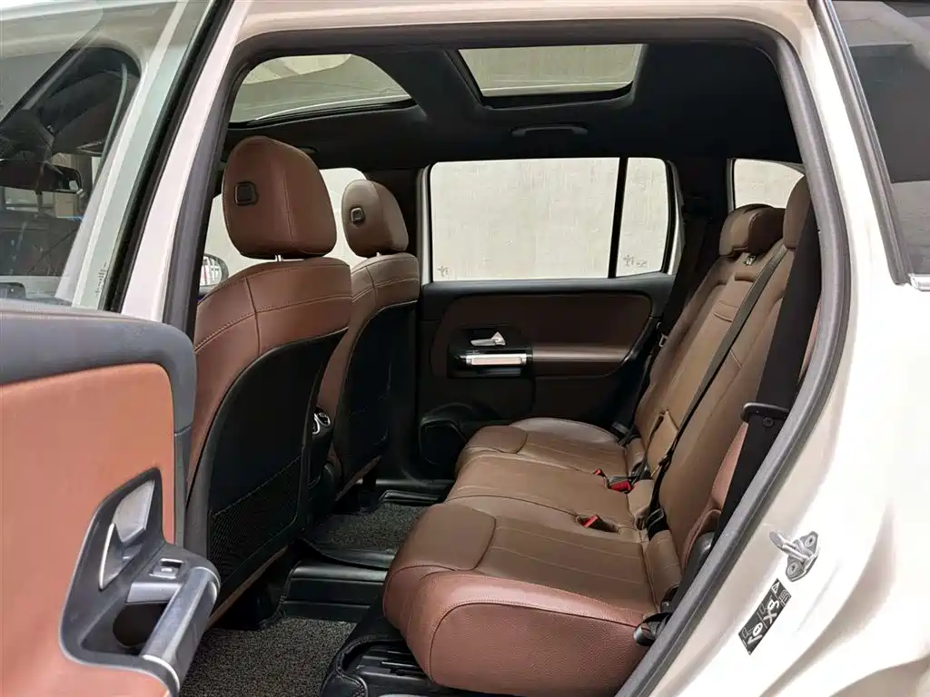 Mercedes-Benz GLB 2021 — фото 10