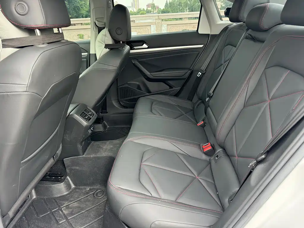 Volkswagen Lavida 2025