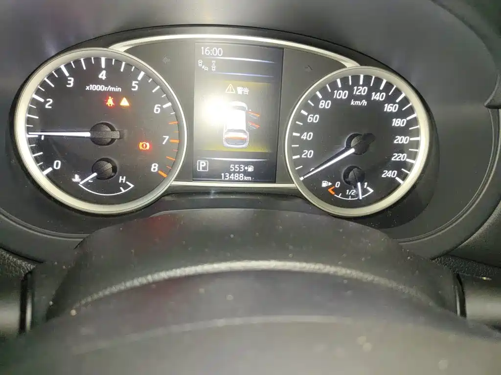 Nissan Tiida 2024