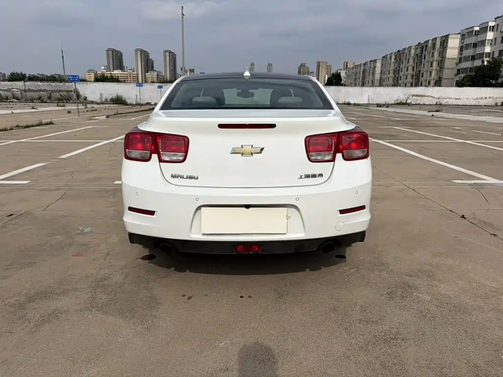 Chevrolet Malibu 2016 — фото 13