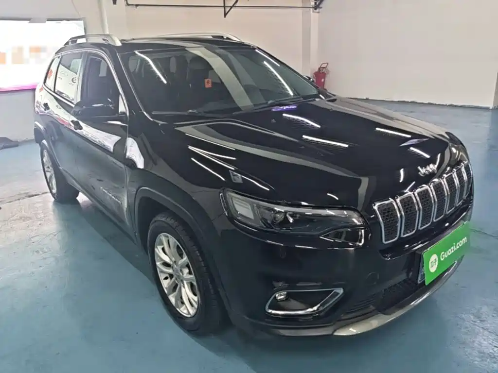 Jeep Cherokee 2020