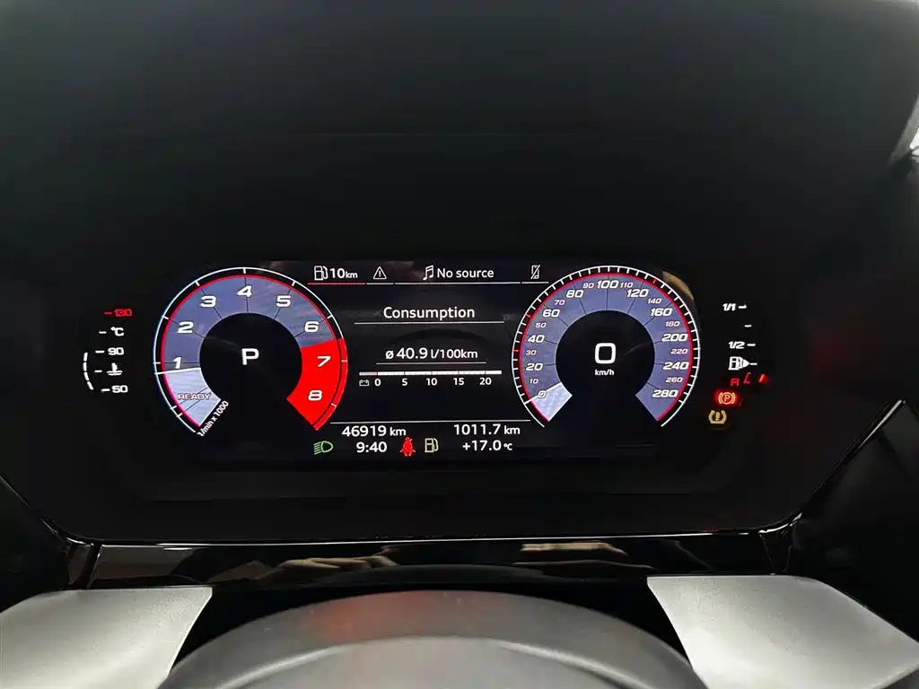 Audi A3 2023 — фото 12