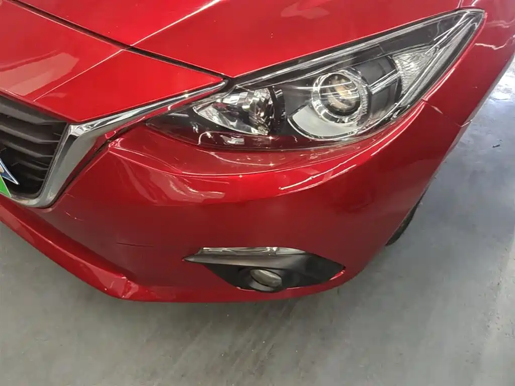 Mazda 3 Axela 2016 — фото 23