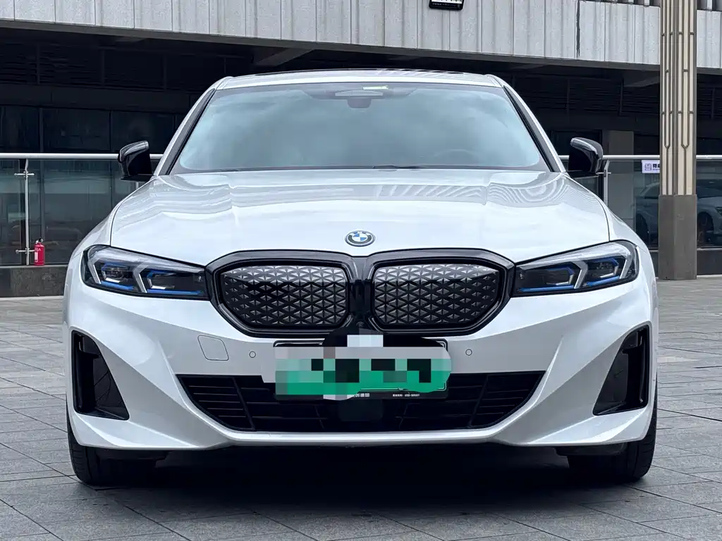 BMW i3 2024