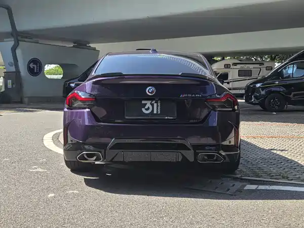BMW M240i 2023