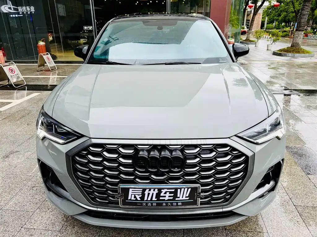 Audi Q3 Sportback 2024 — фото 7