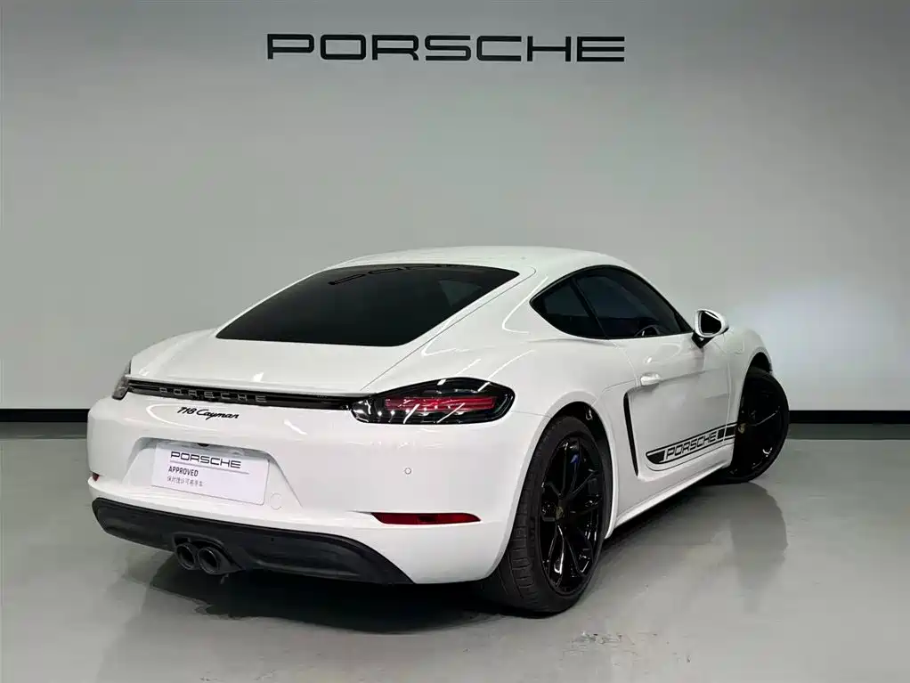Porsche 718 2026 — фото 7
