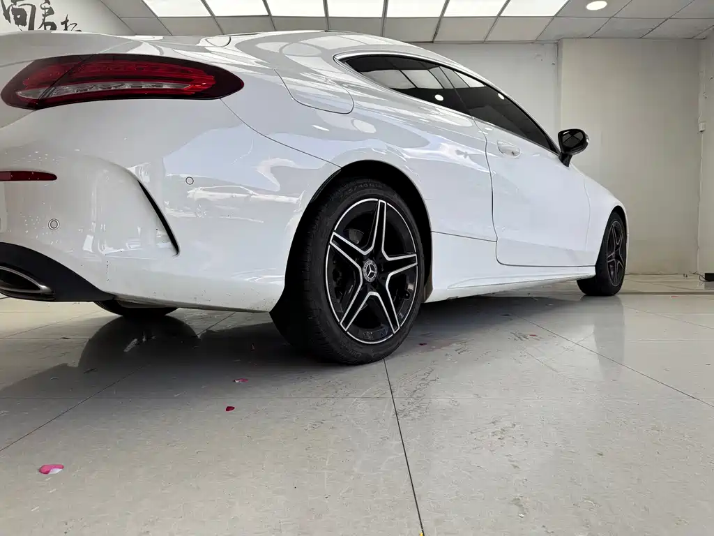 Mercedes-Benz C-Class 2020 — фото 17