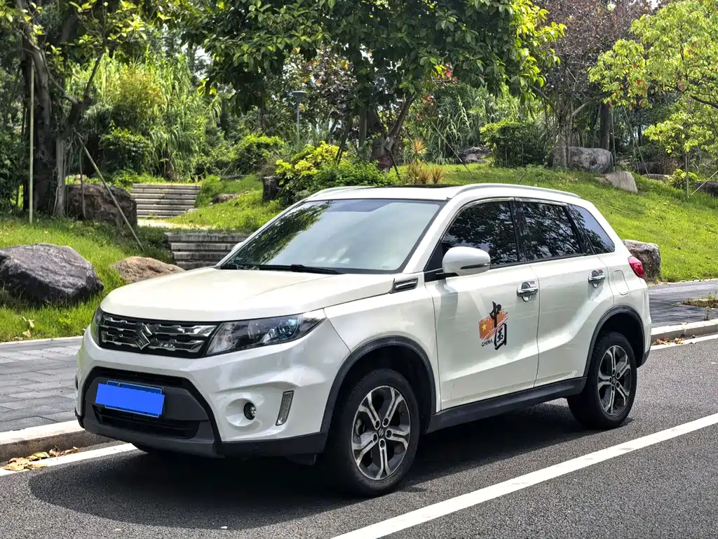 Suzuki Vitara 2016 — фото 23