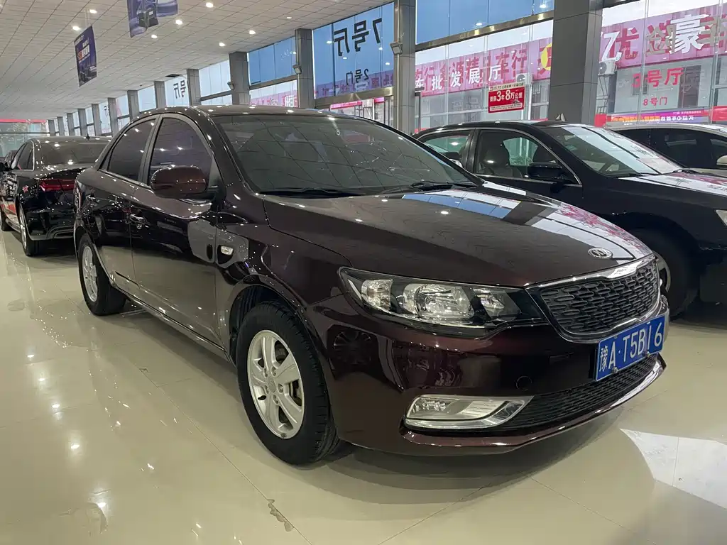 Kia Forte 2014 — фото 3