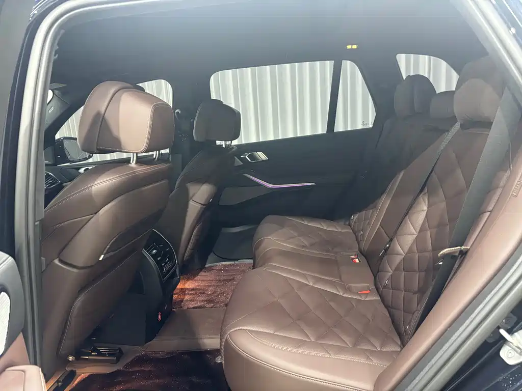 BMW X5 2023 — фото 10