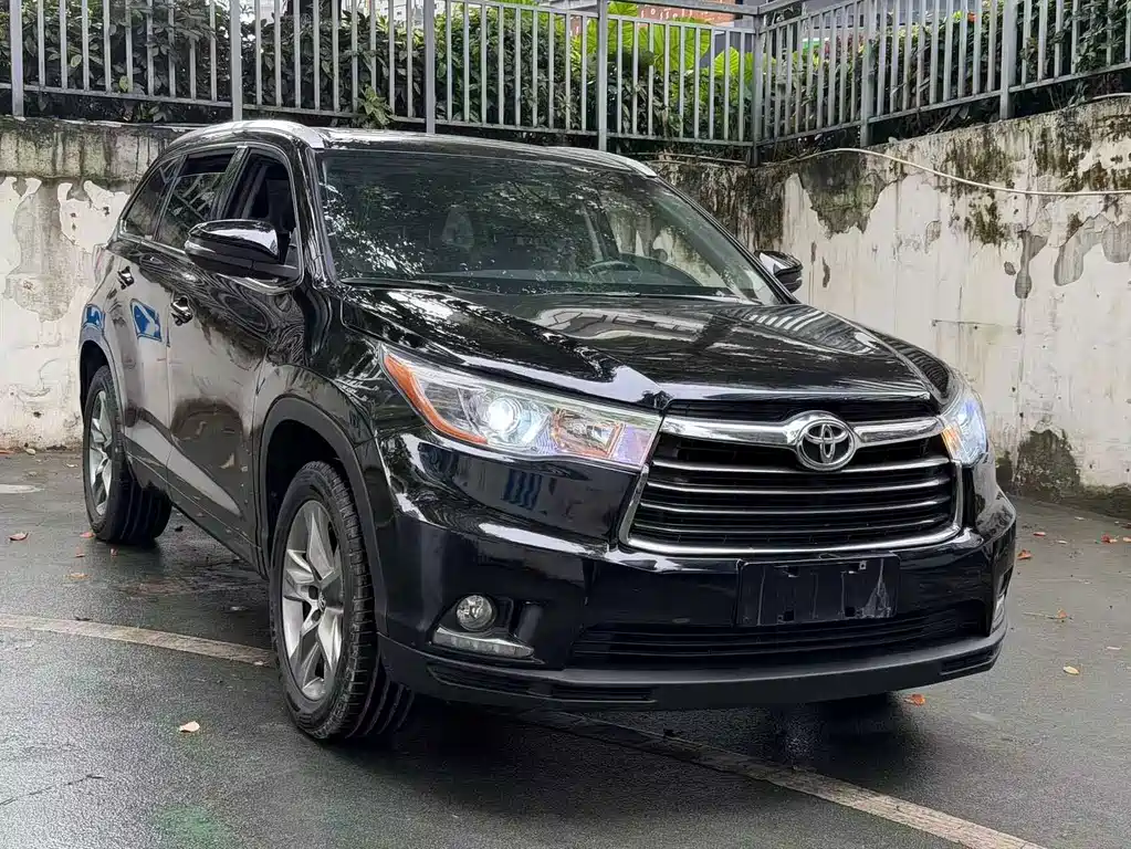 Toyota Highlander 2016 — фото 3